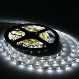 Светодиодная LED Лента IP65--4.8-WW,  теплый белый, 5м. Тип освещения 2835. Кол-во светодиодов на 1м: 60. Мощность ВТ/м: 4,8. Угол освещения: 120°. Ра
